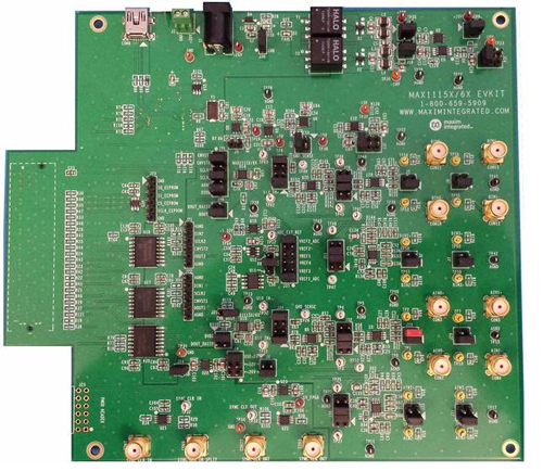 Figure 3. MAX1115X/6XEVKIT photo.