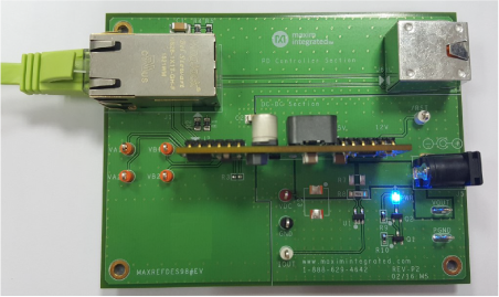 Figure 6. When the MAXREFDES98 board works, the PWR LED on the MAXREFDES98EV board lights up