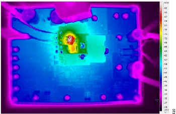 図22. 熱解析、VIN = +36V、VOUT = −48 V、IOUT = 2A(空気流なし)