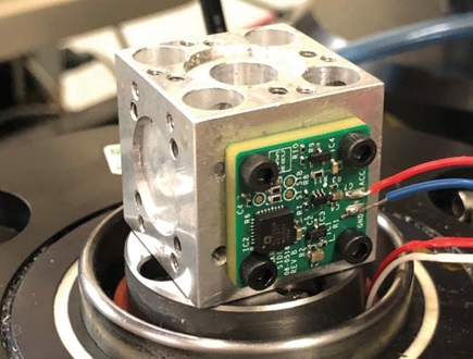 Vibration measurement test setup board attached to shaker table